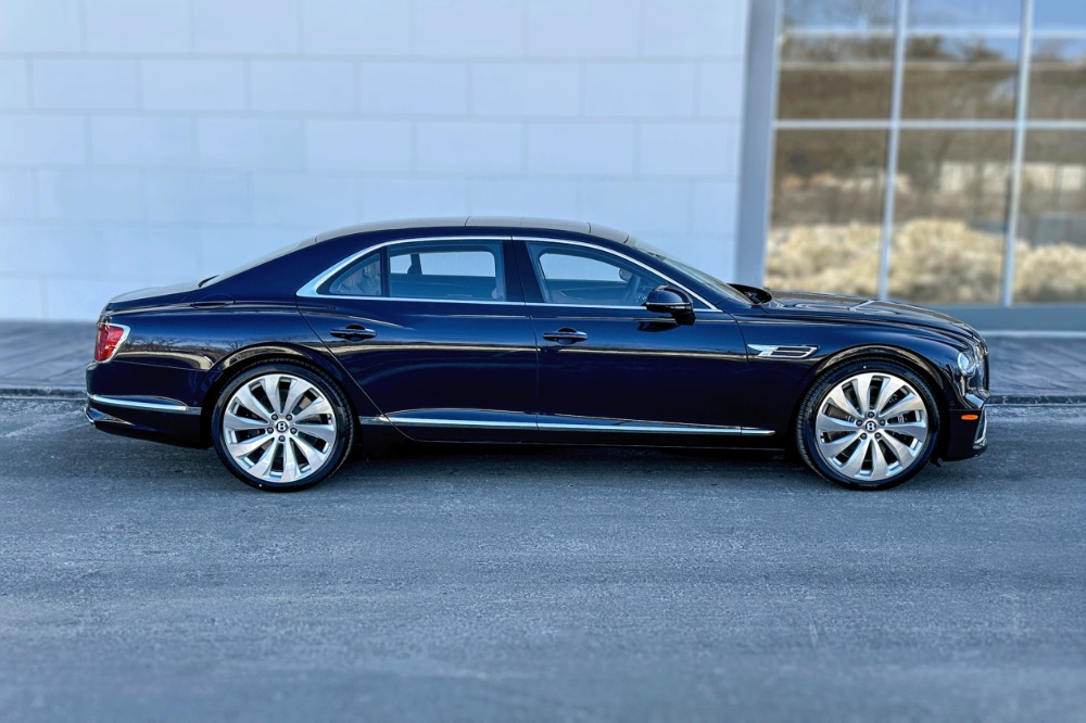 2026 Bentley Flying Spur Image 5