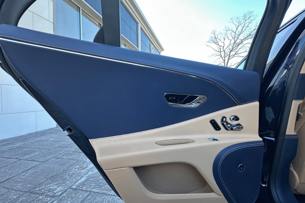 2026 Bentley Flying Spur Image 7