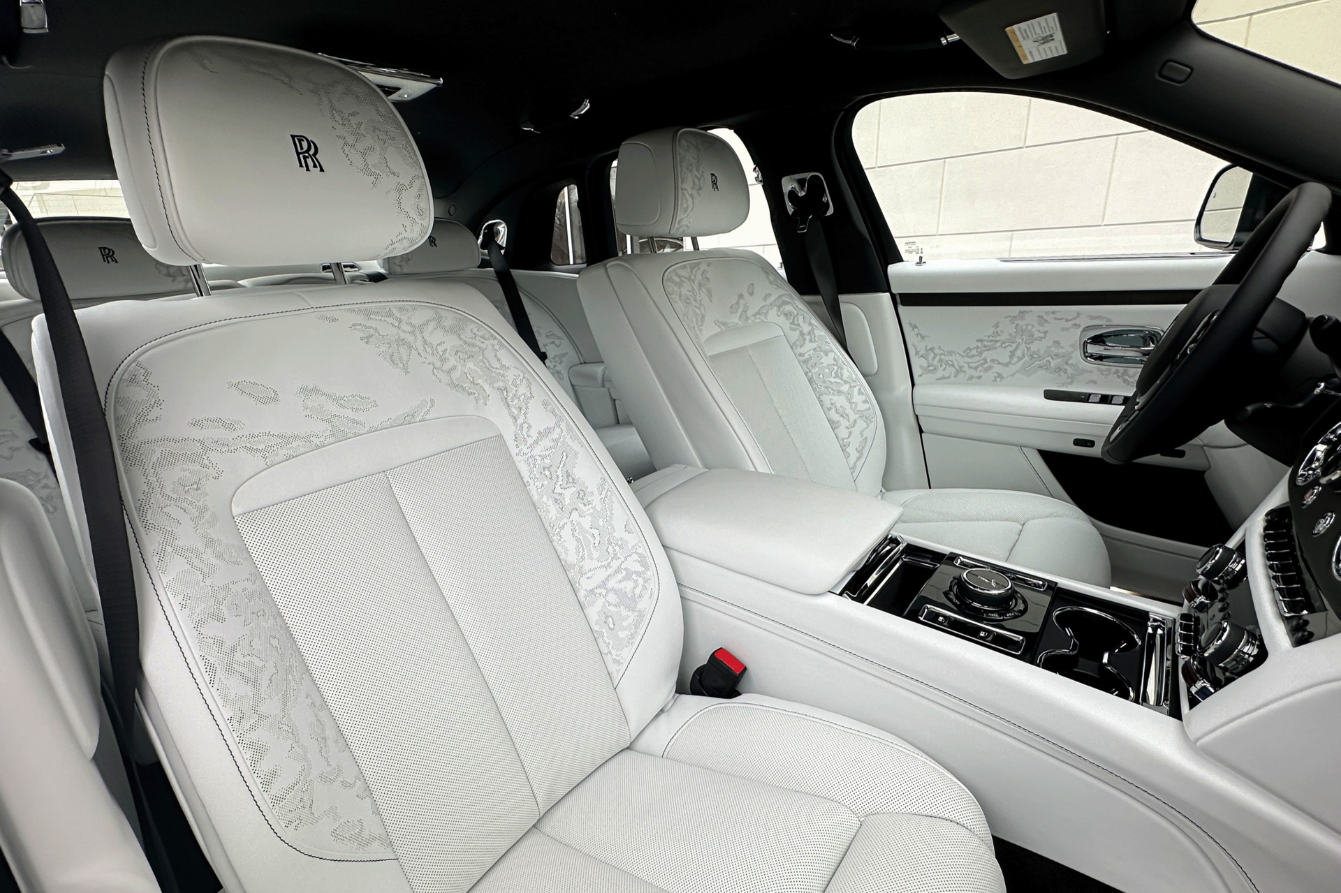 New-2025-Rolls-Royce-Ghost-