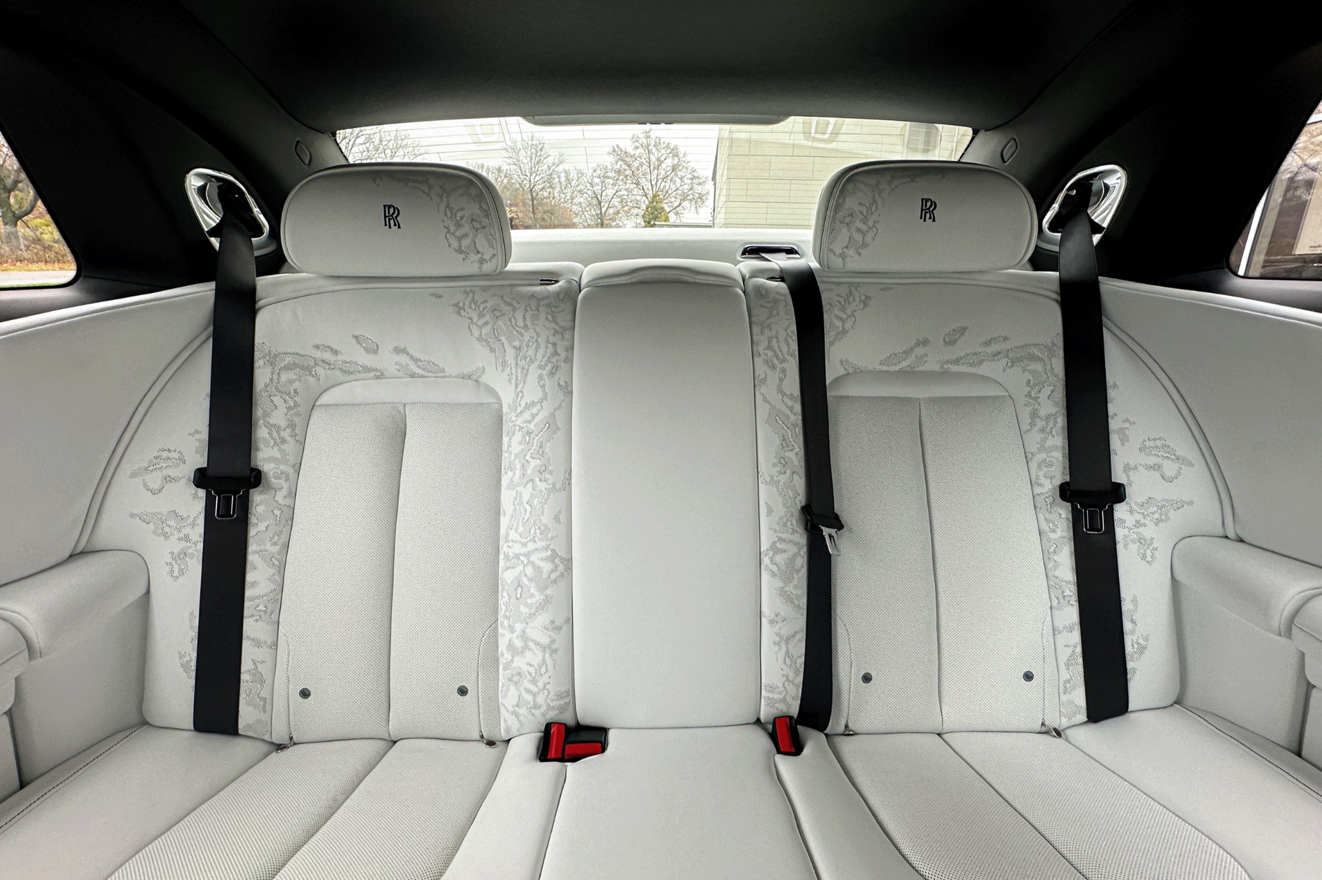 New-2025-Rolls-Royce-Ghost-