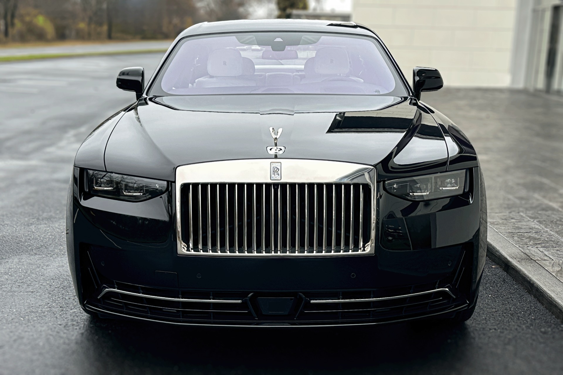 New-2025-Rolls-Royce-Ghost-
