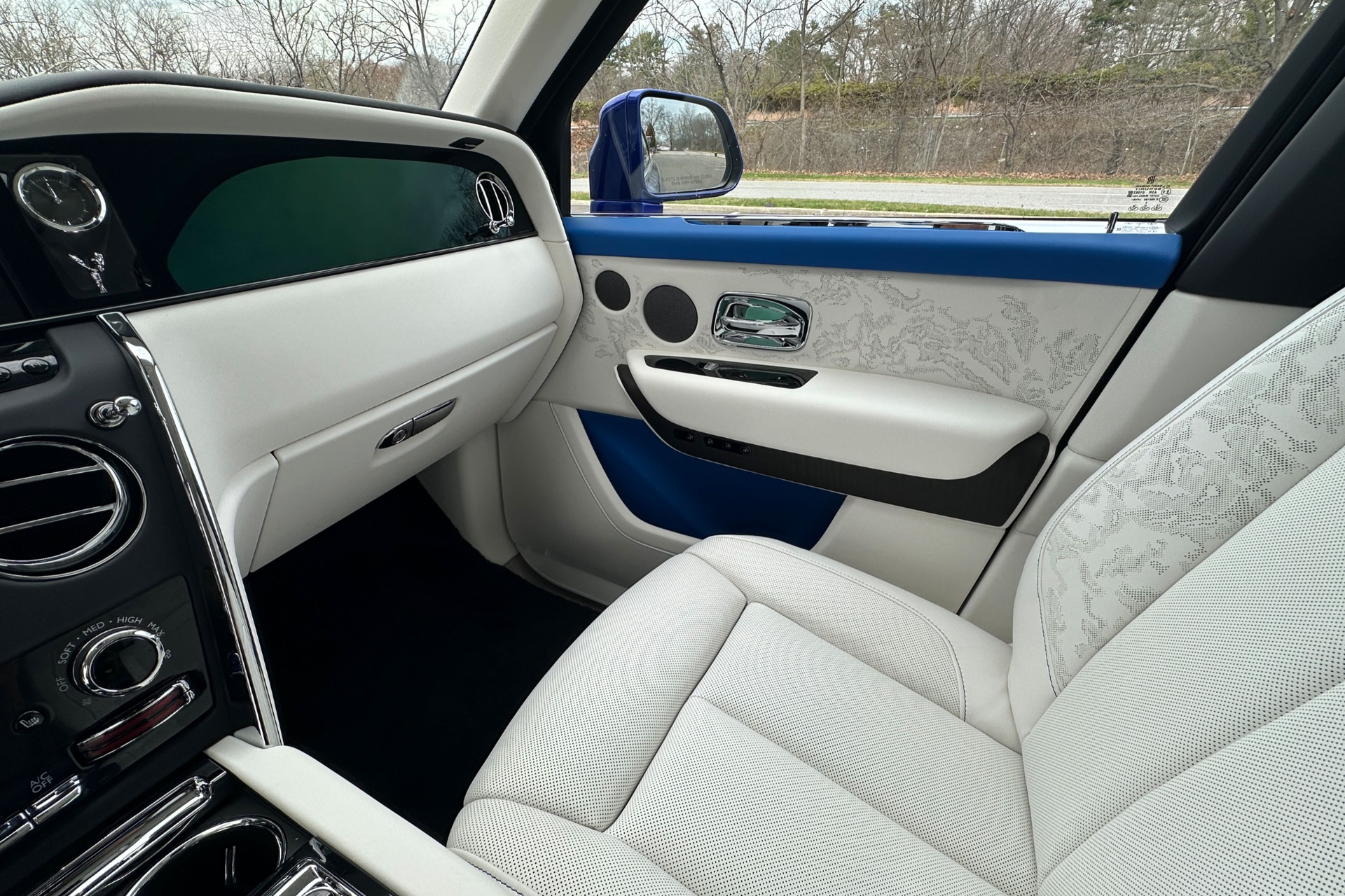 2026 Rolls-Royce Cullinan Image 11