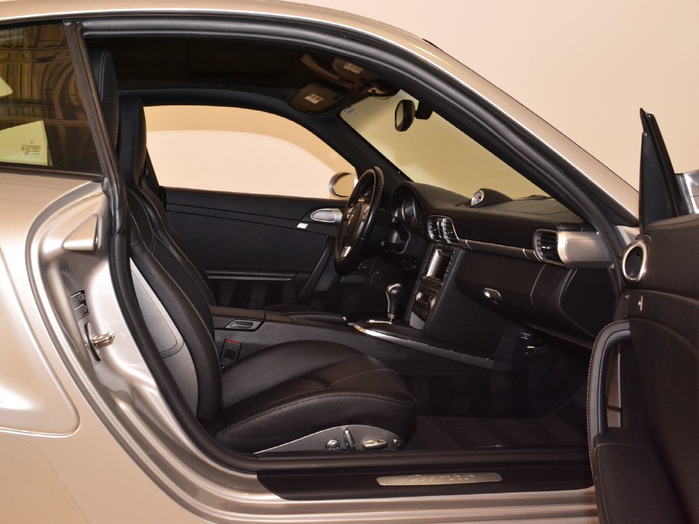 2007 Porsche 911 Image 17