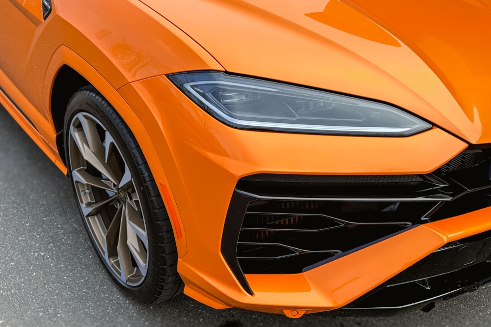 2026 Lamborghini Urus Image 23