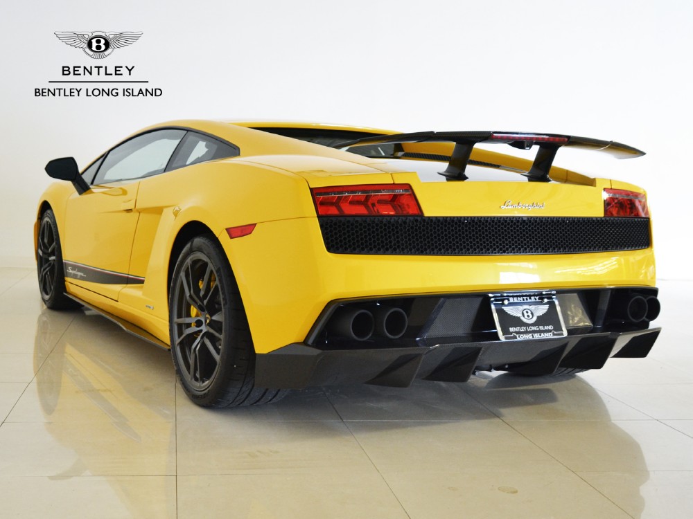 2011 Lamborghini Gallardo Image 8