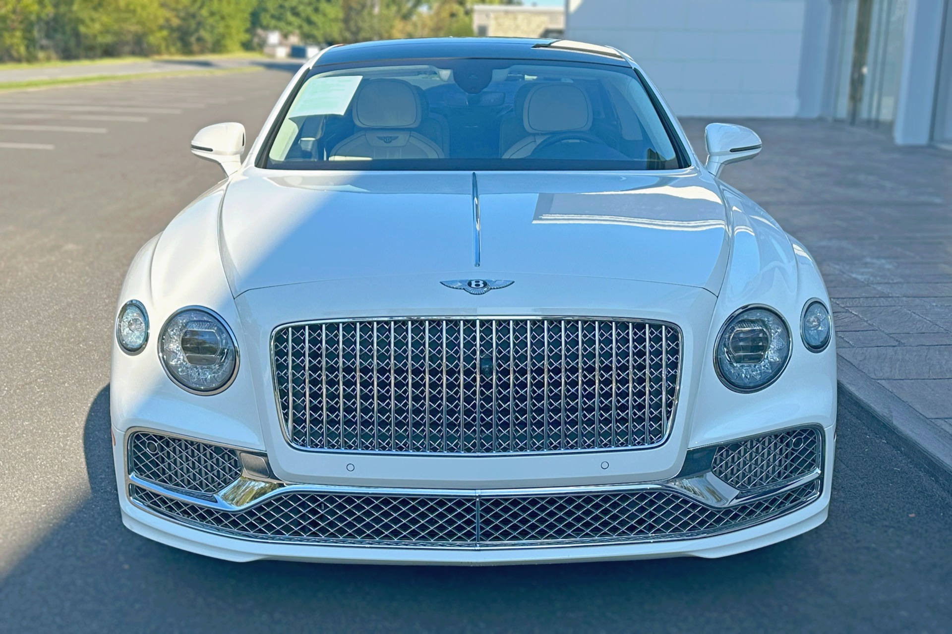 2022 Bentley Flying Spur Image 21