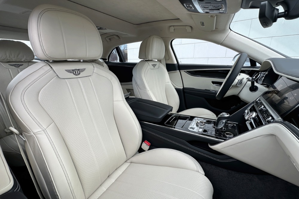 2026 Bentley Flying Spur Image 13