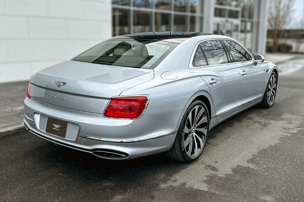 2026 Bentley Flying Spur Image 22