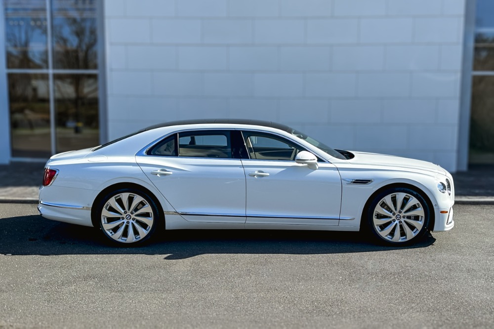 2026 Bentley Flying Spur Image 5