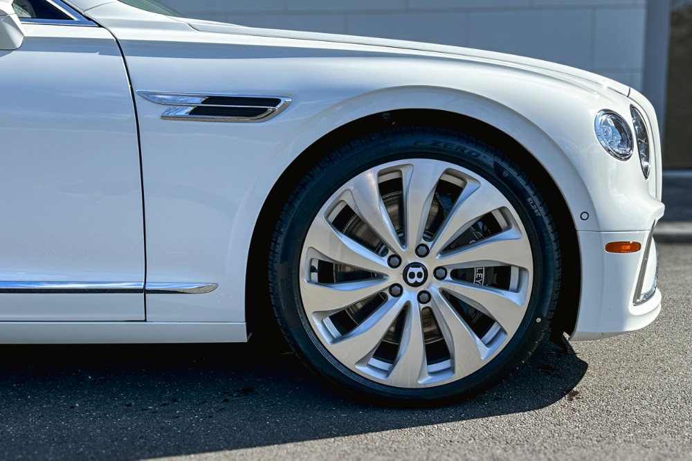 2026 Bentley Flying Spur Image 6
