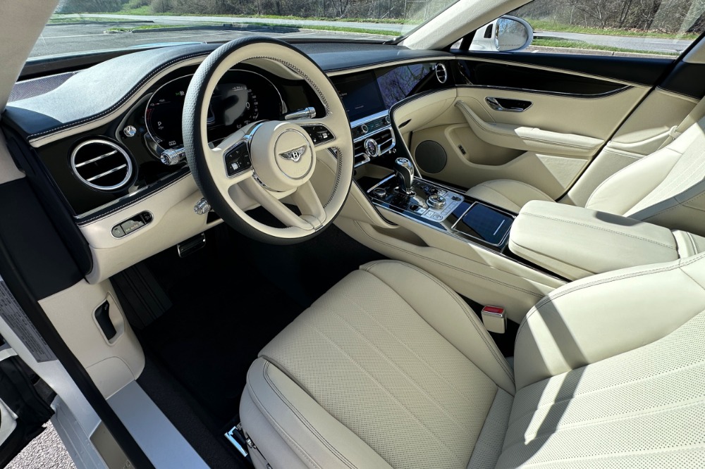 2026 Bentley Flying Spur Image 8