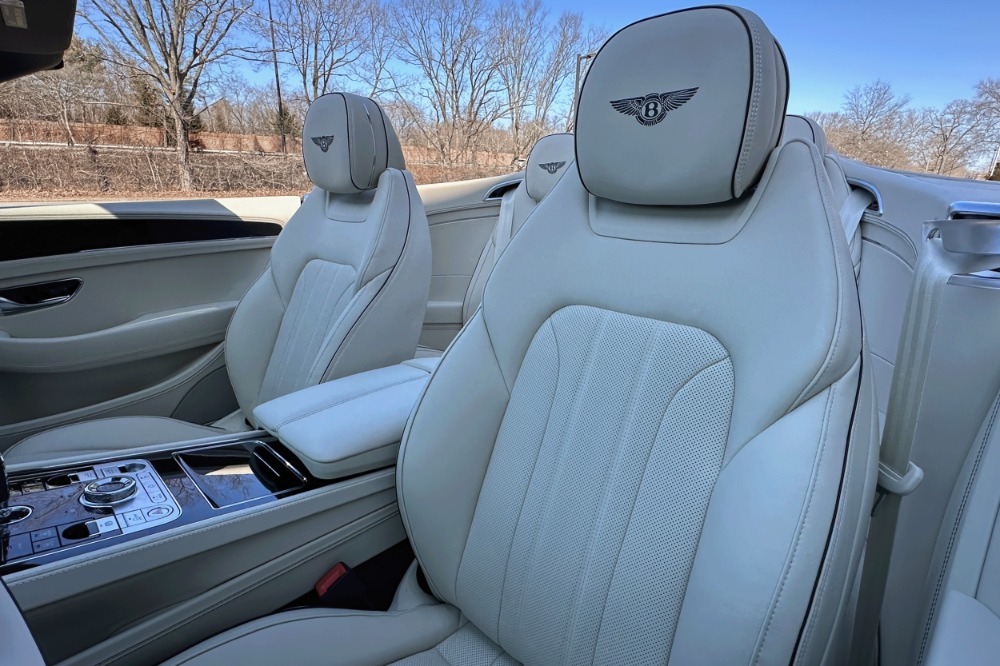 2026 Bentley Continental GTC Image 10