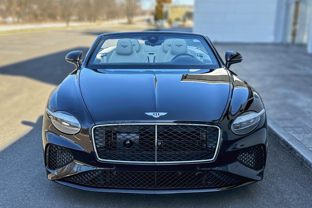 2026 Bentley Continental GTC Image 19