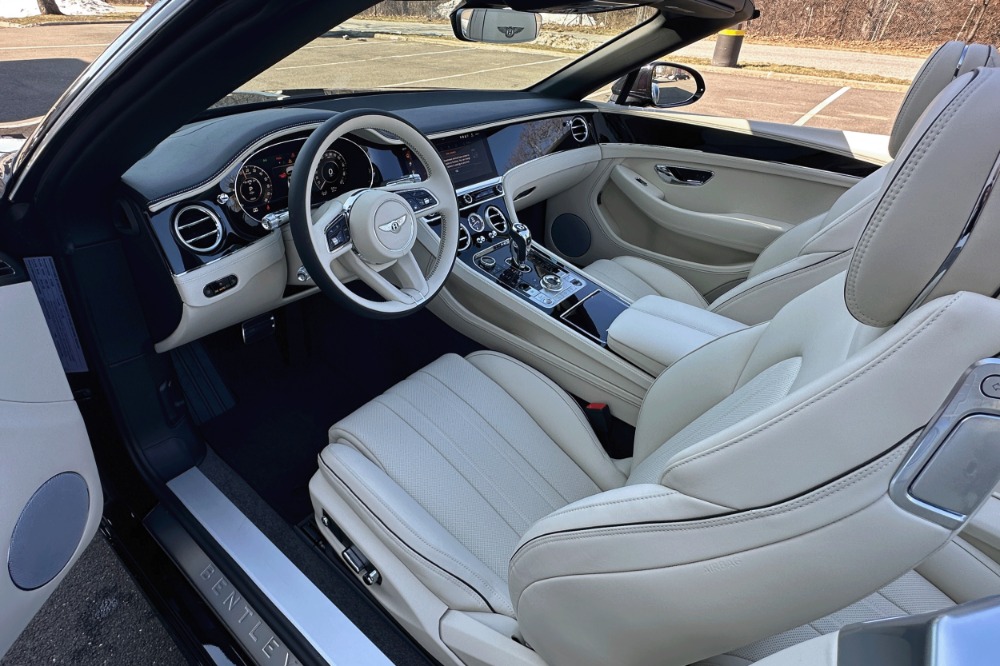 2026 Bentley Continental GTC Image 8