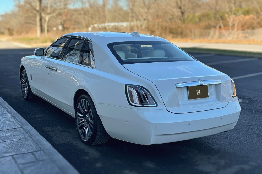 New-2025-Rolls-Royce-Ghost-