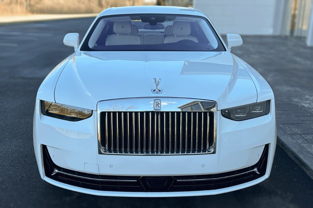 New-2025-Rolls-Royce-Ghost-