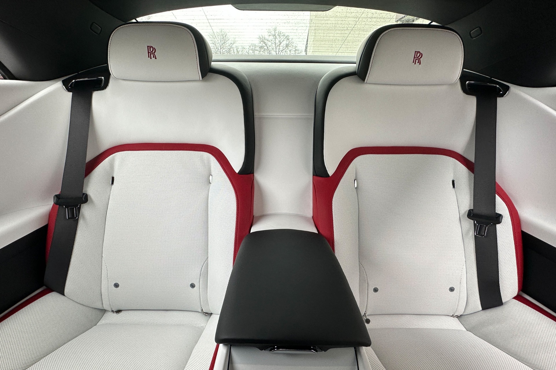 2026 Rolls-Royce Spectre Image 15