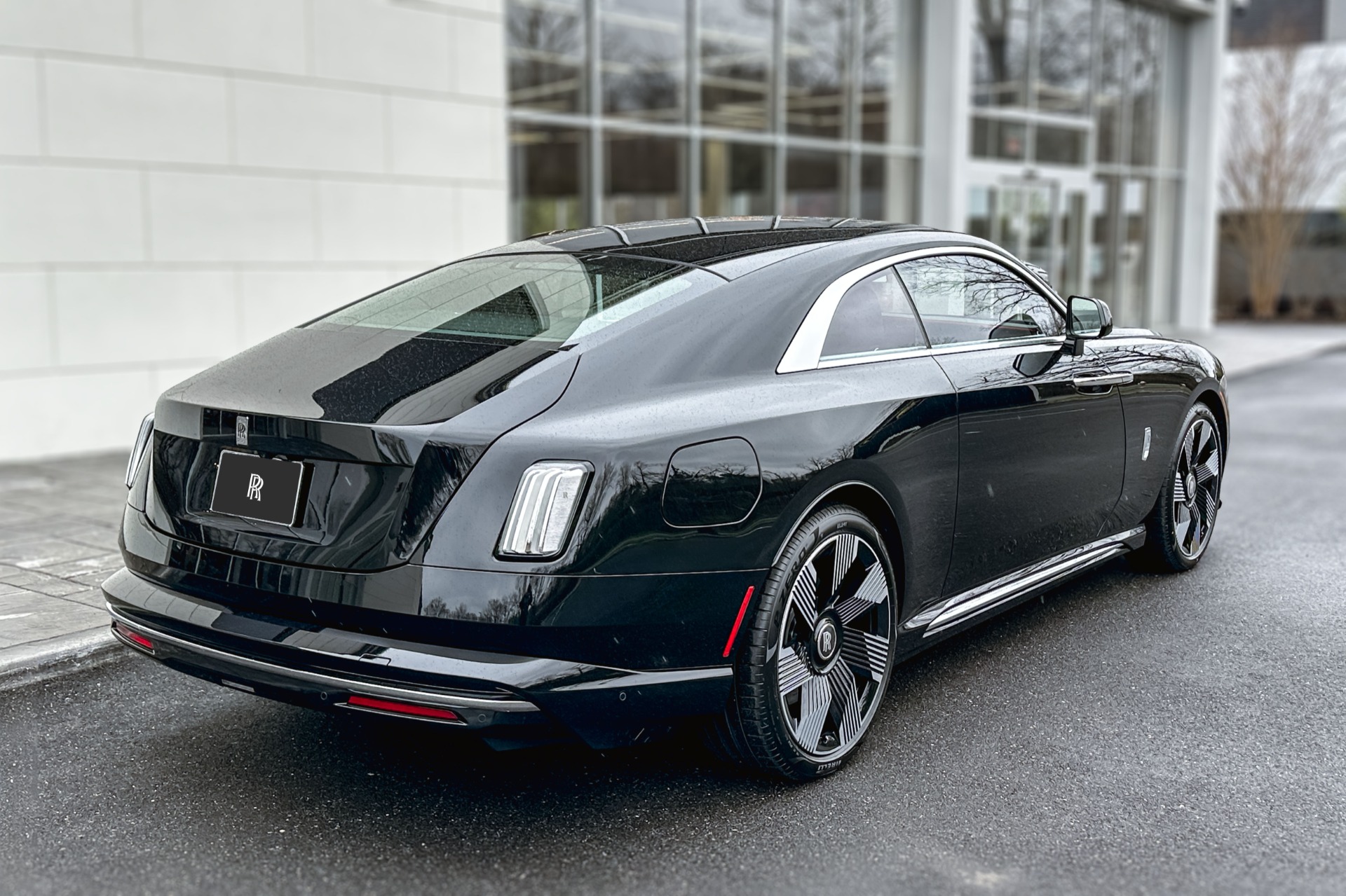 2026 Rolls-Royce Spectre Image 2