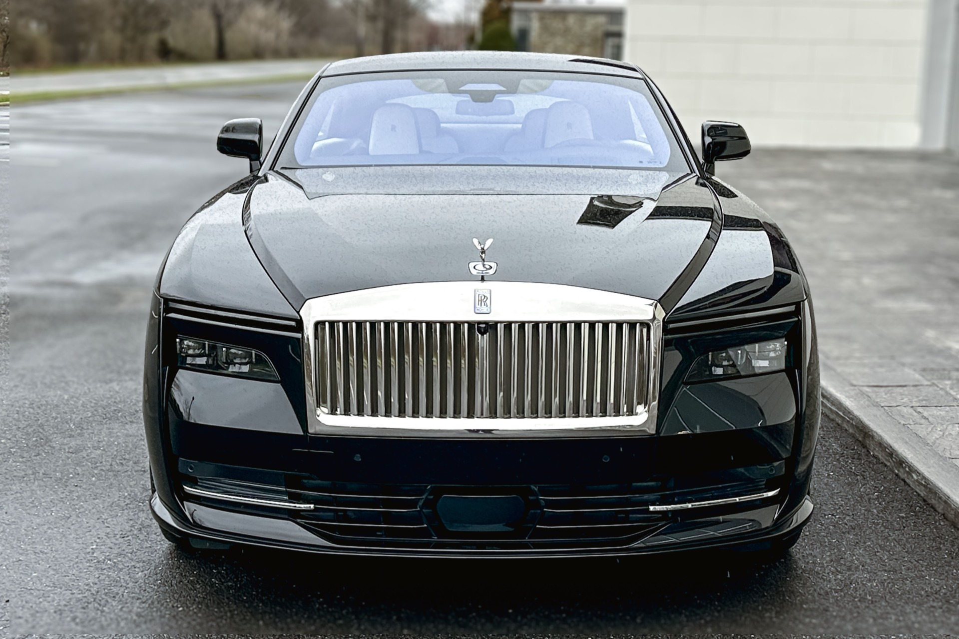 2026 Rolls-Royce Spectre Image 5