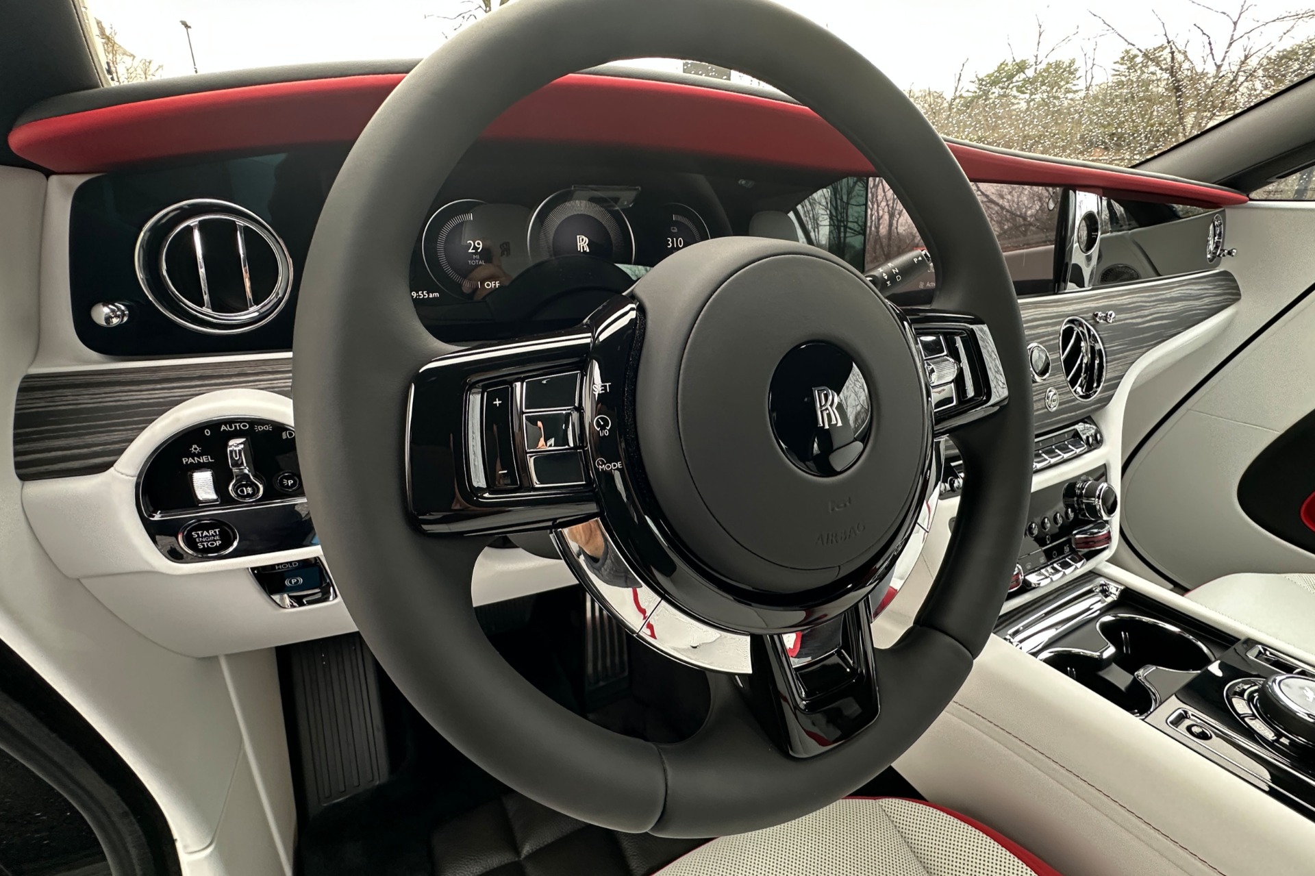 2026 Rolls-Royce Spectre Image 8