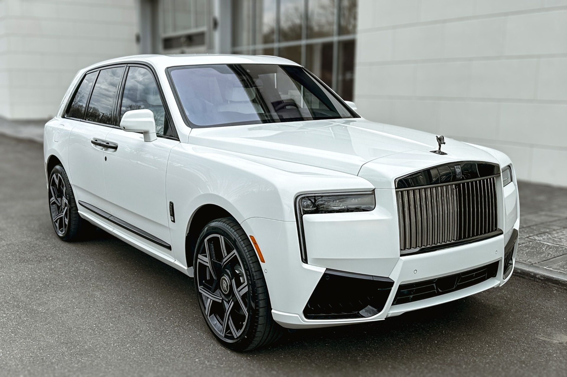 2026 Rolls-Royce Cullinan Image 18