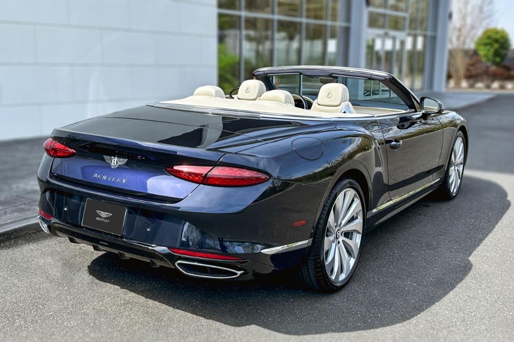 2026 Bentley Continental GTC Image 18