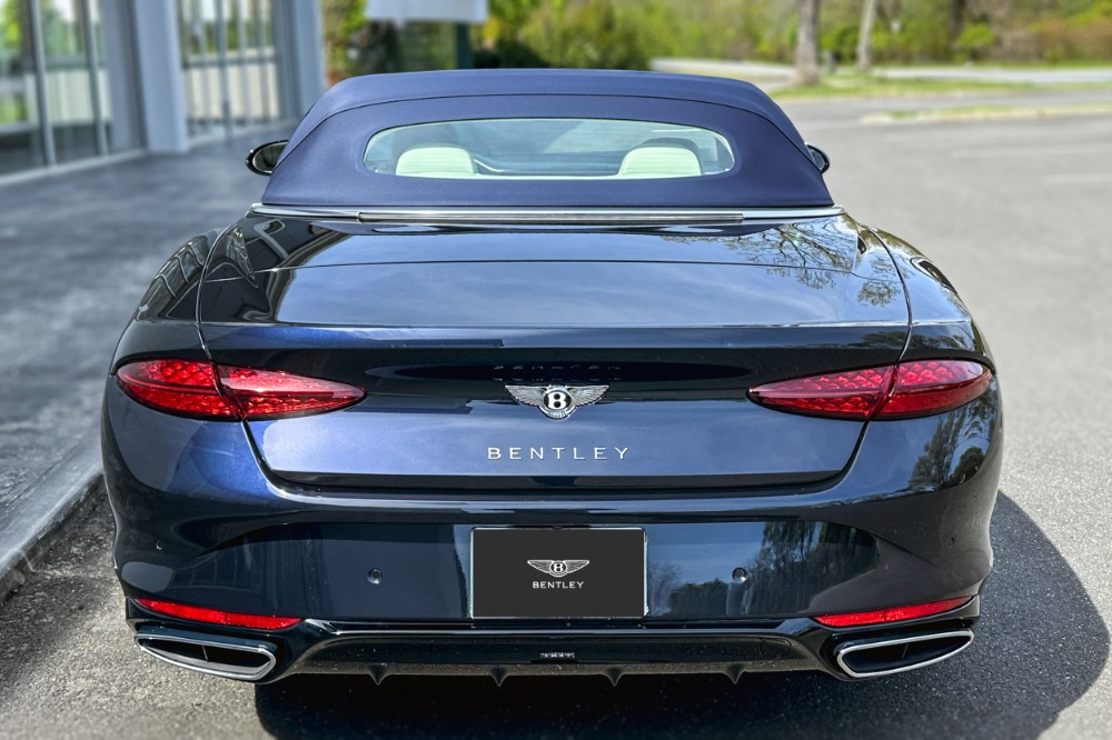 2026 Bentley Continental GTC Image 22