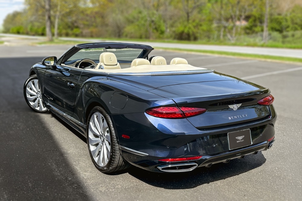 2026 Bentley Continental GTC Image 3