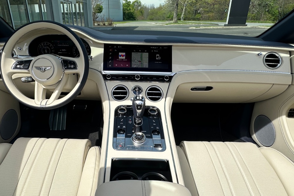 2026 Bentley Continental GTC Image 4