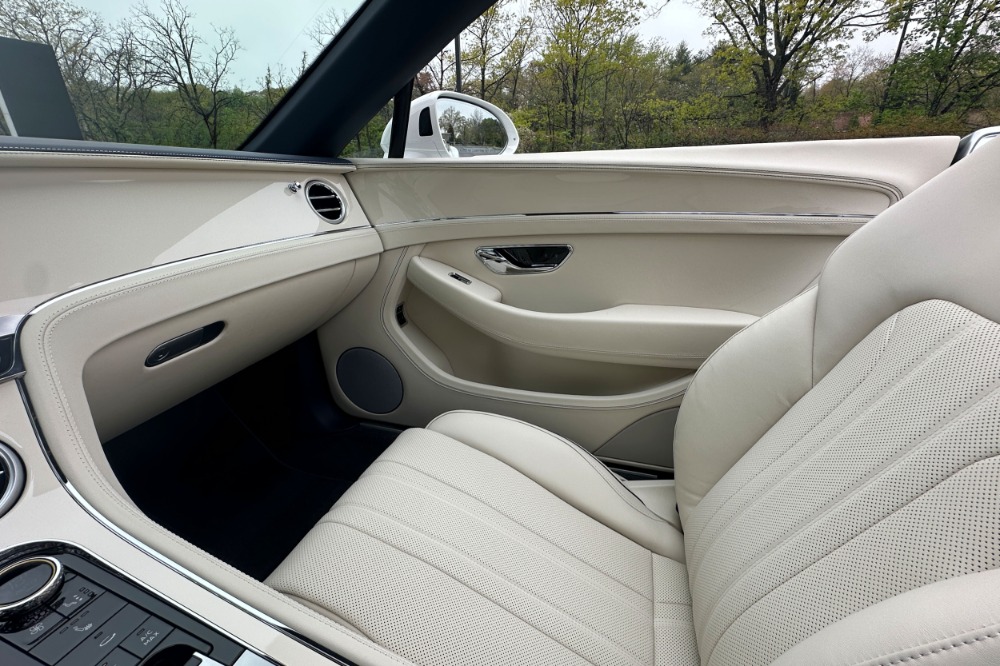 2026 Bentley Continental GT Image 12