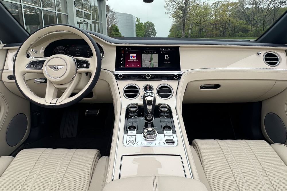 2026 Bentley Continental GT Image 4