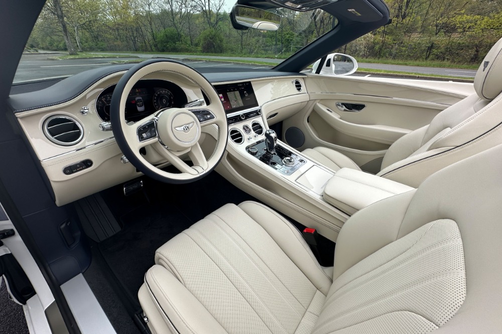 2026 Bentley Continental GT Image 9