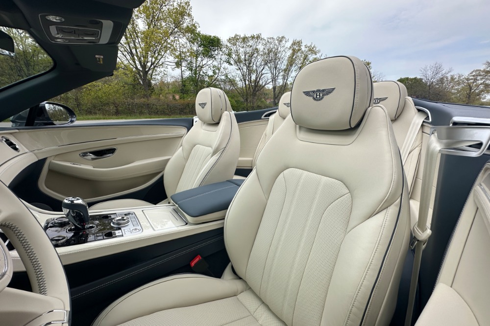 2026 Bentley Continental GTC Image 10