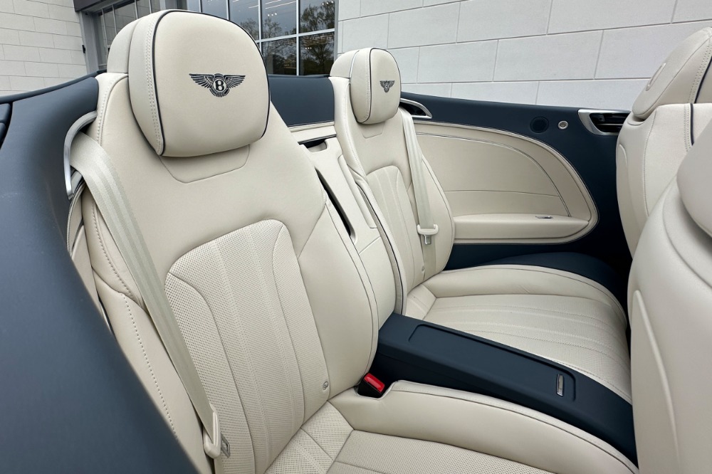 2026 Bentley Continental GTC Image 16