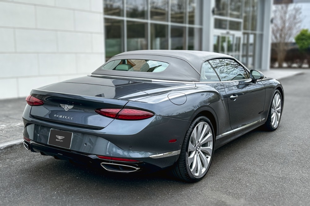 2026 Bentley Continental GTC Image 26