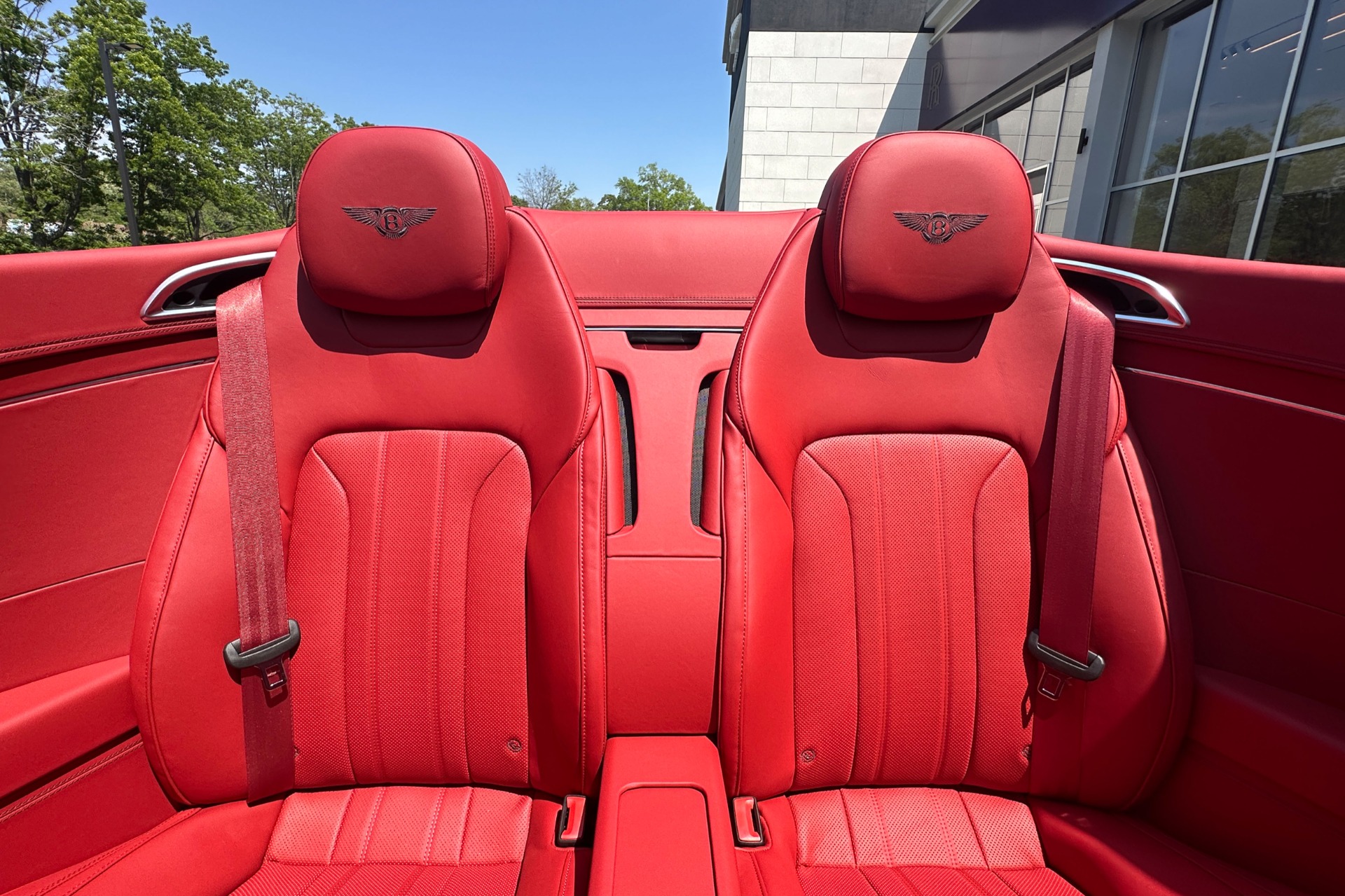 2026 Bentley Continental GTC Image 16
