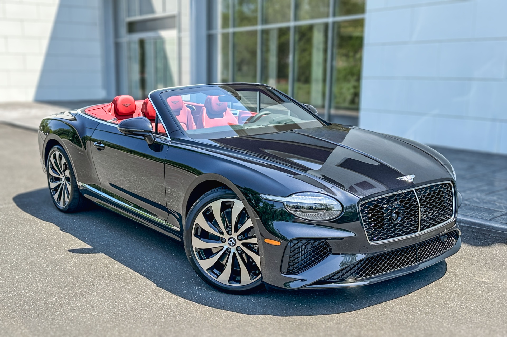 2026 Bentley Continental GTC Image 25