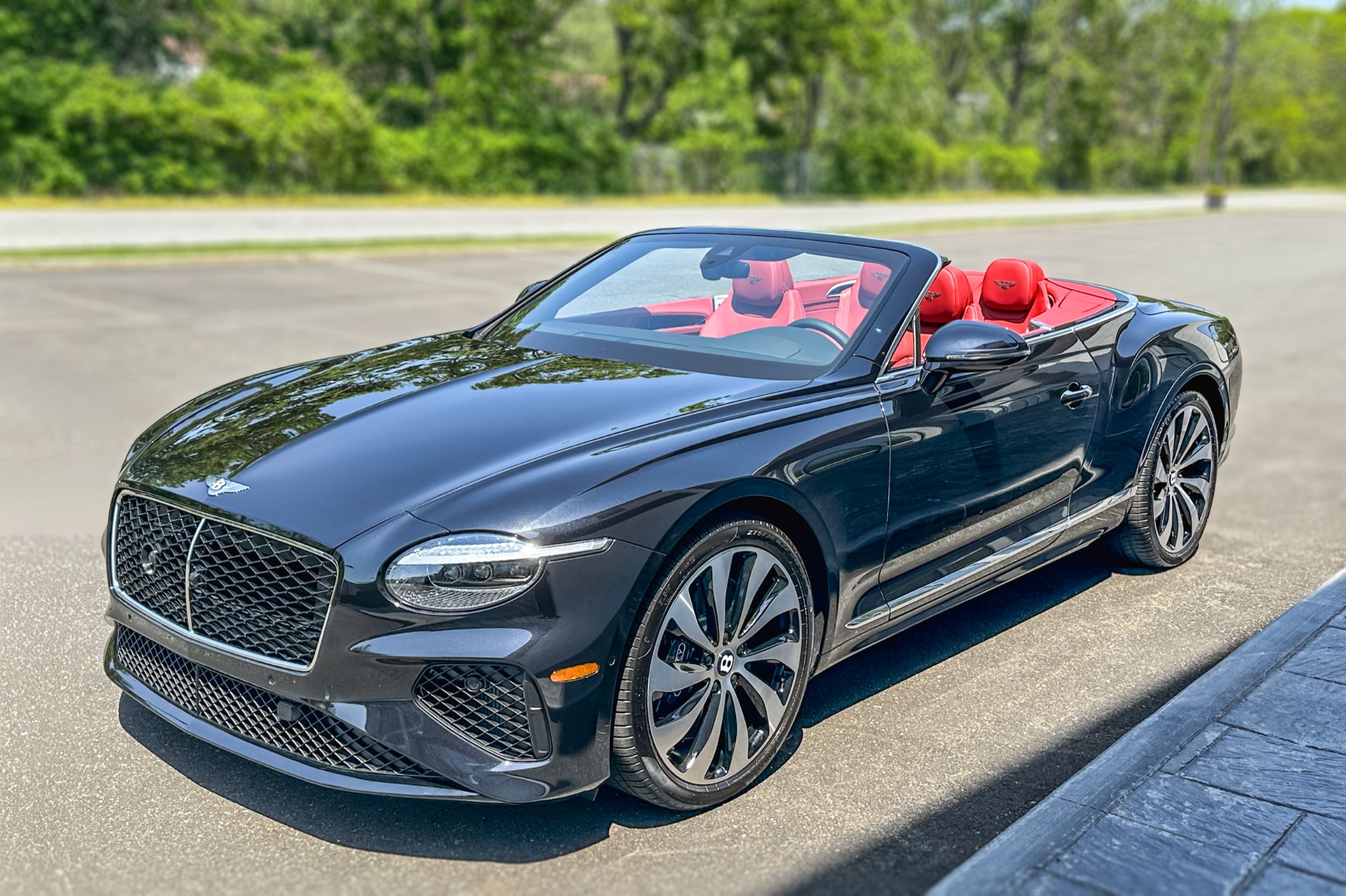 2026 Bentley Continental GTC Image 27