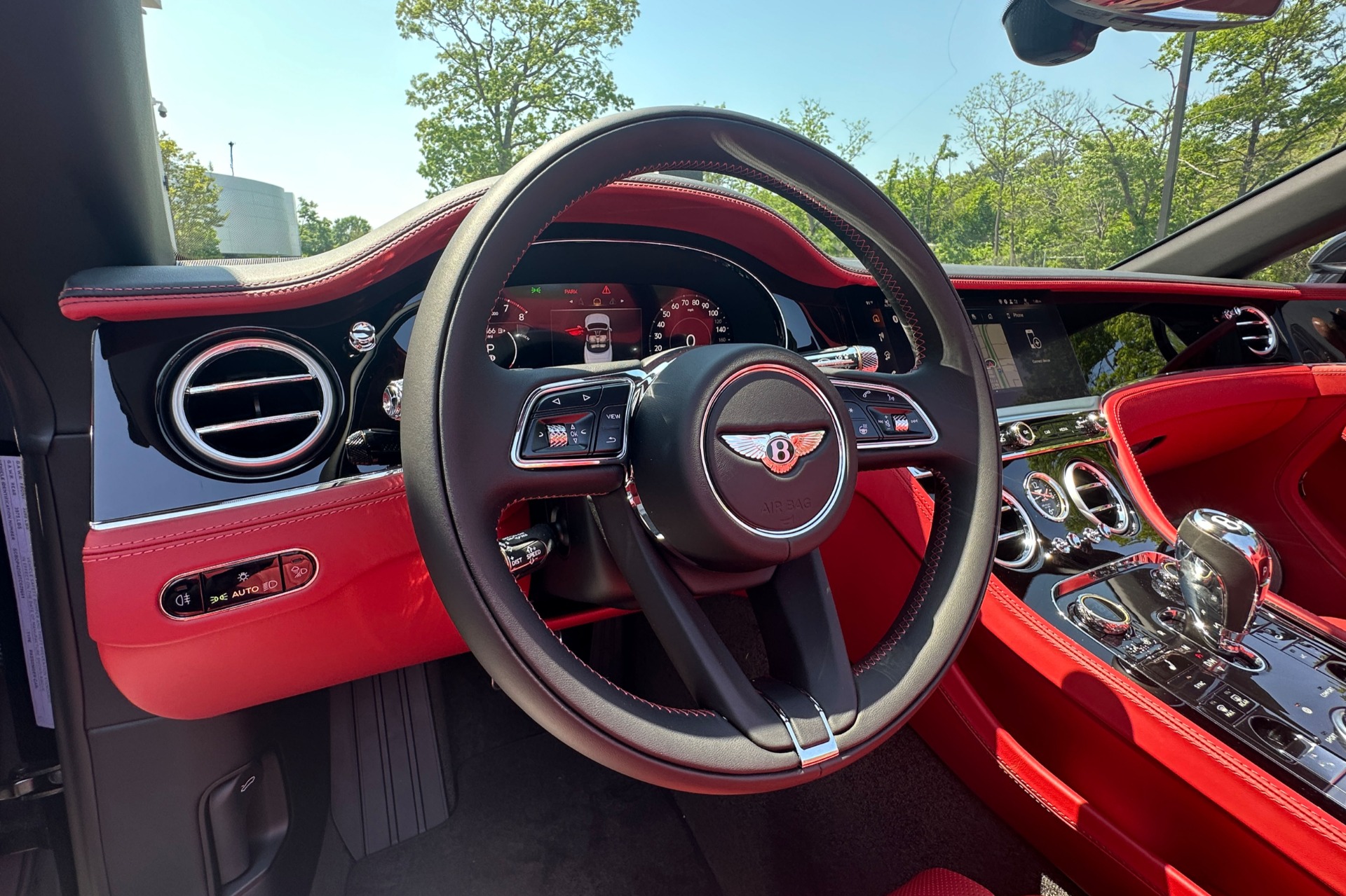 2026 Bentley Continental GTC Image 9