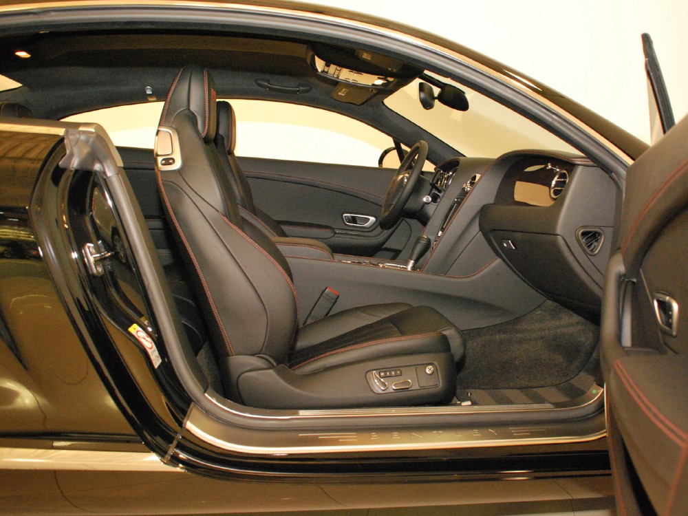 2013 Bentley Continental GT V8 Image 17