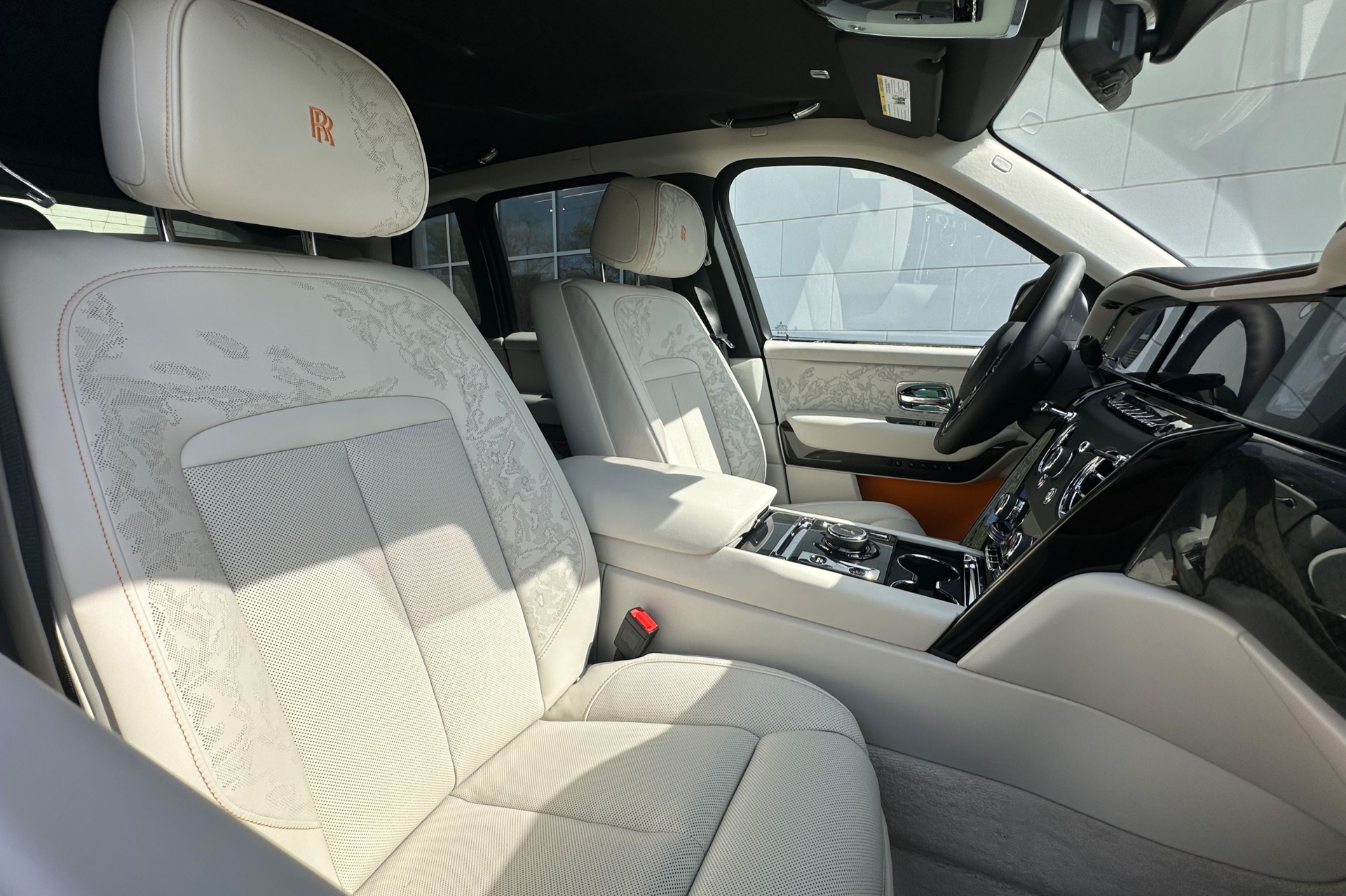 2026 Rolls-Royce Cullinan Image 11