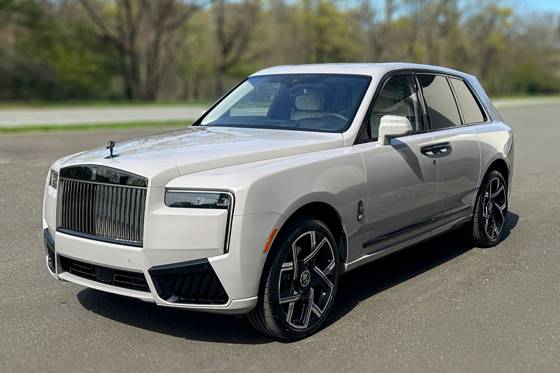 2026 Rolls-Royce Cullinan Image 19