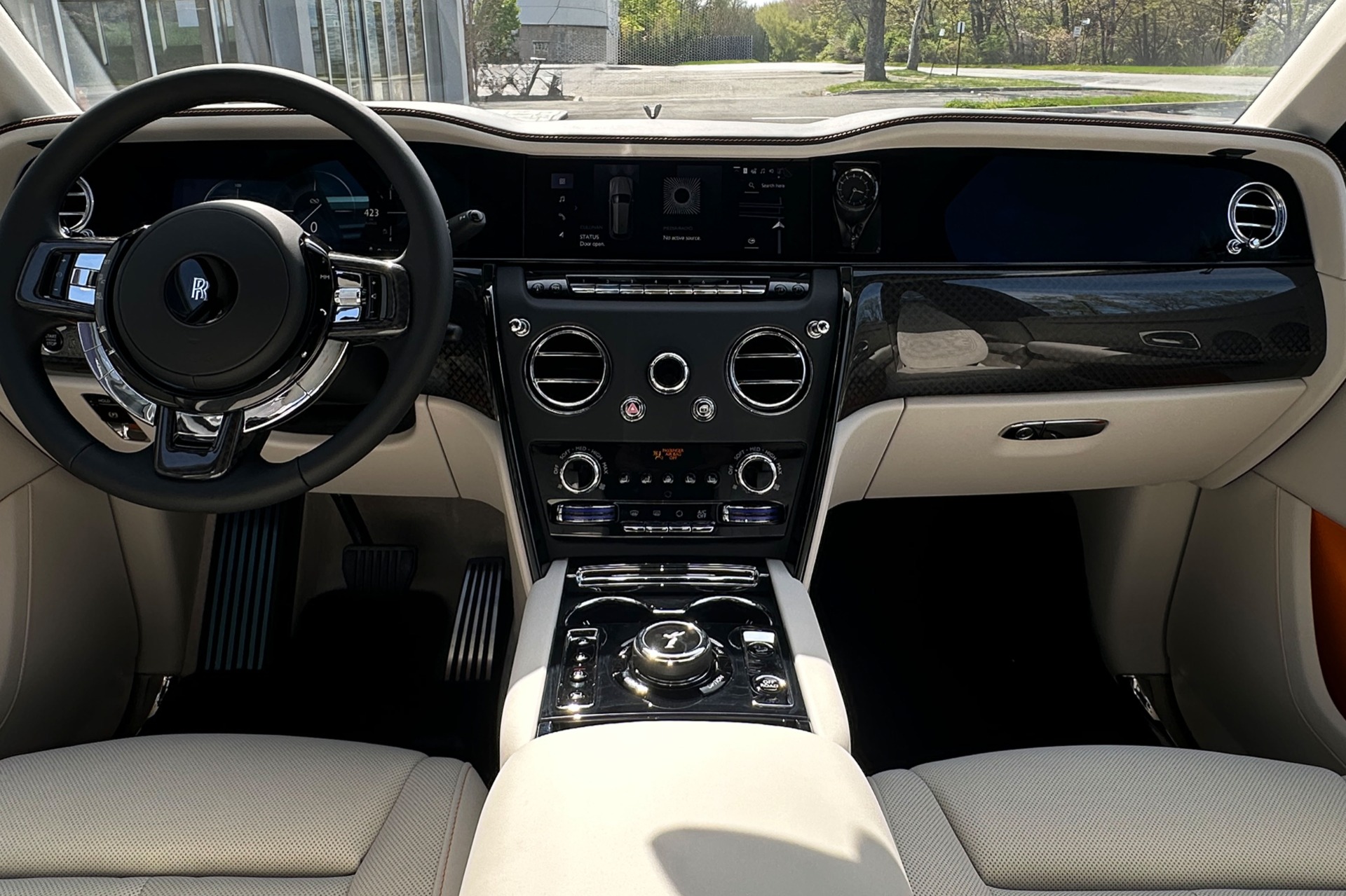 2026 Rolls-Royce Cullinan Image 4