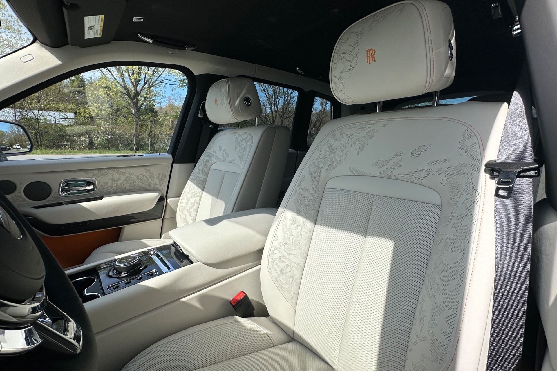 2026 Rolls-Royce Cullinan Image 8