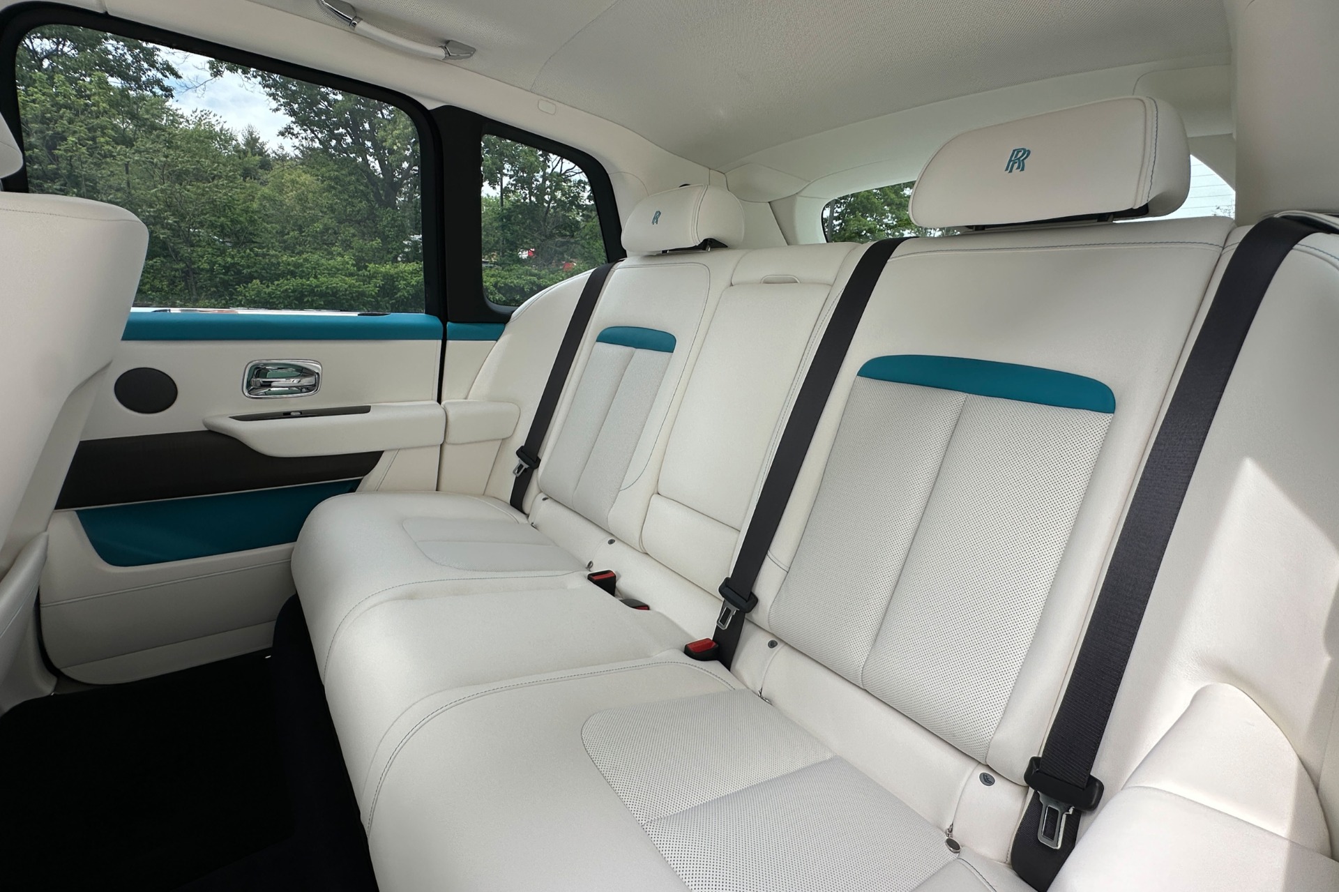2026 Rolls-Royce Cullinan Image 16