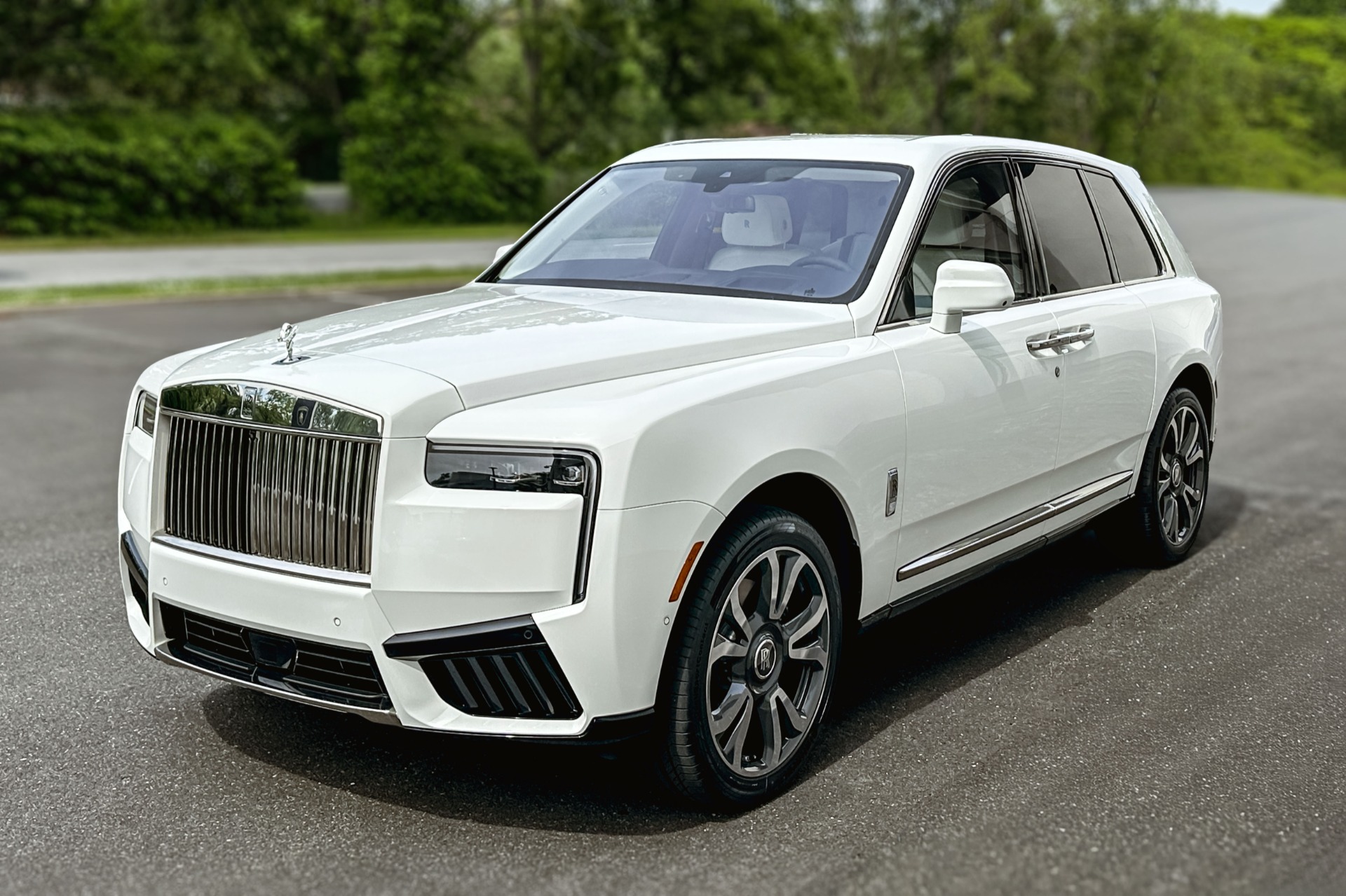 2026 Rolls-Royce Cullinan Image 19