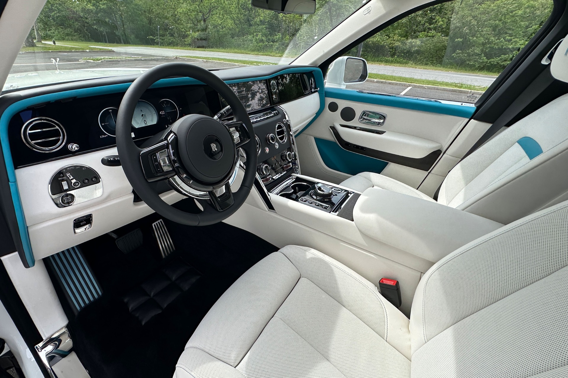 2026 Rolls-Royce Cullinan Image 6