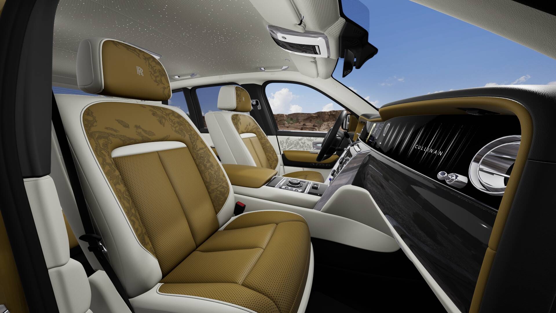 2026 Rolls-Royce Cullinan Image 2
