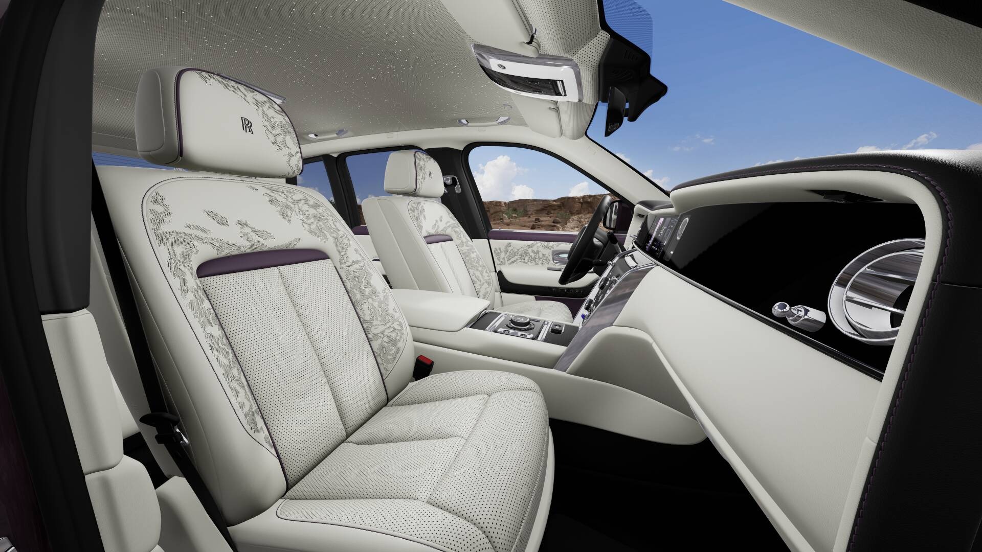 2026 Rolls-Royce Cullinan Image 2