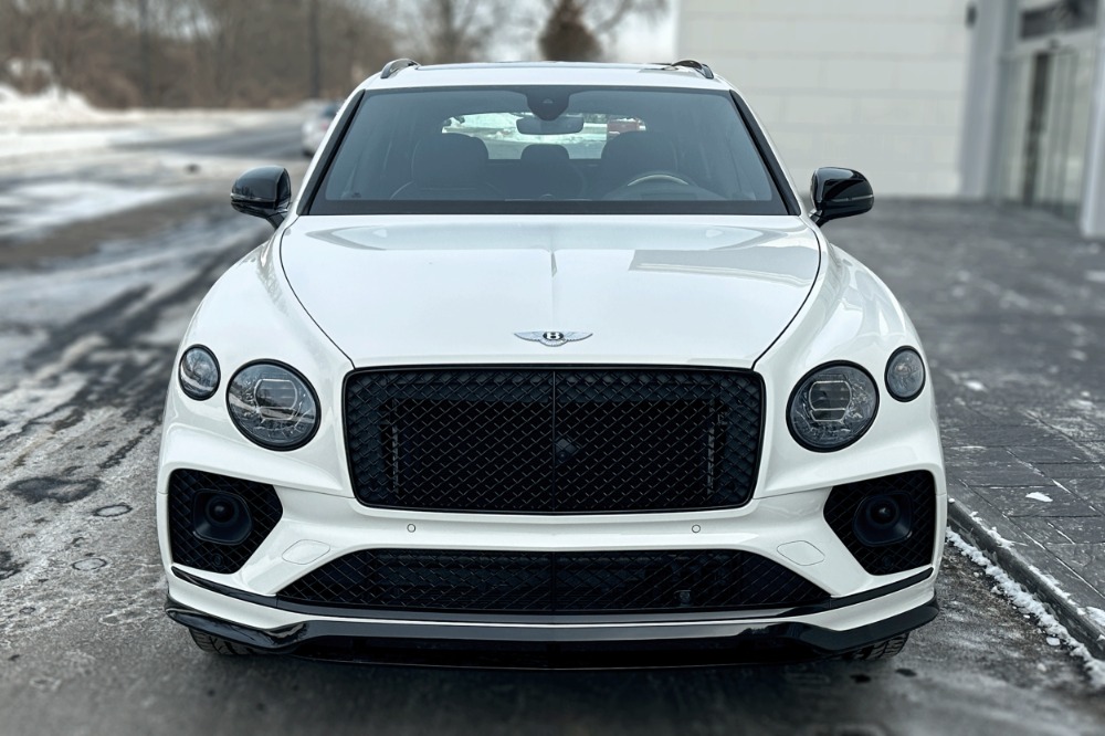 2022 Bentley Bentayga Image 19